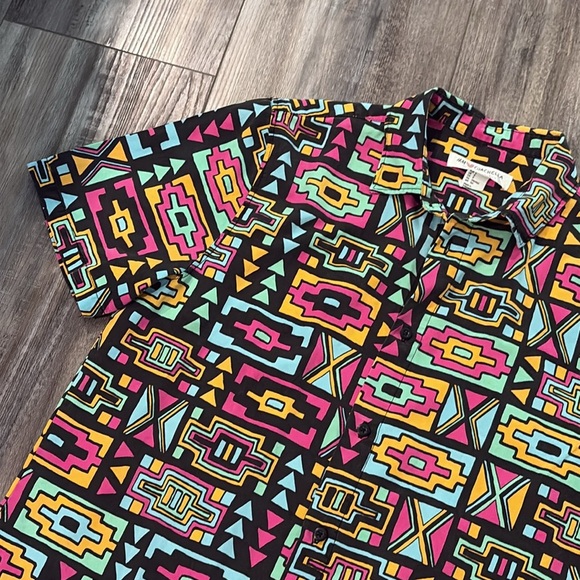 H&M Coachella Mens Small Geo Print Shirt Top Multicolor Button Short Sleeve - Picture 3 of 8
